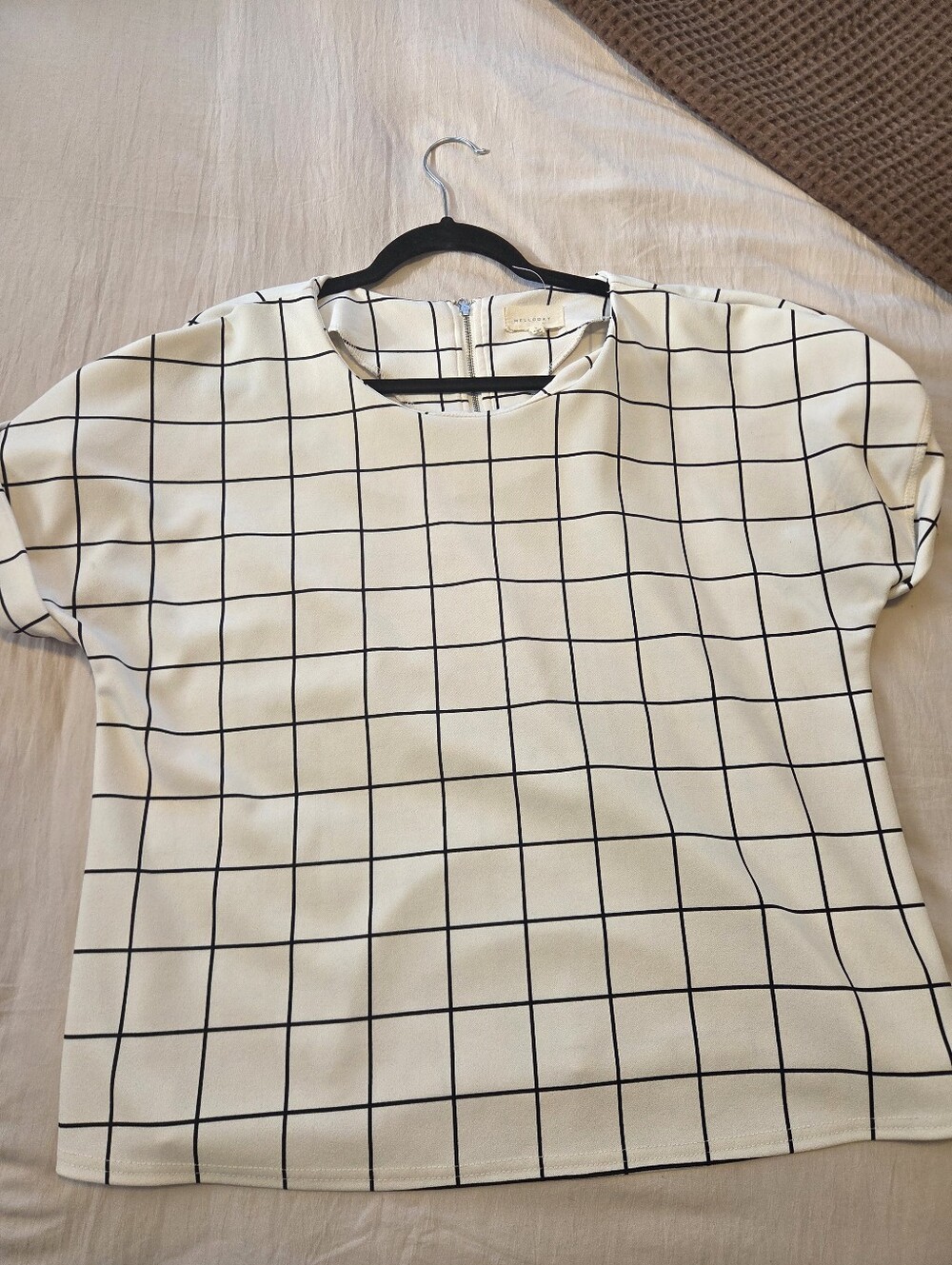 White Grid Print Short Sleeve Top